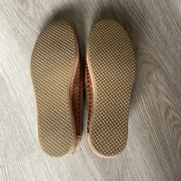 Toms Slip Ons - Picture 6 of 6